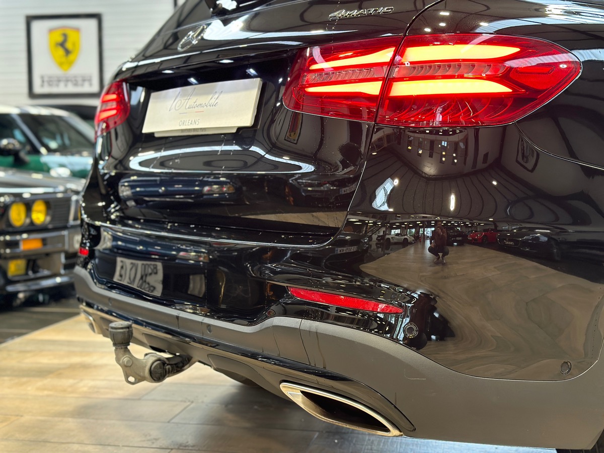 Mercedes-Benz Classe GLC 300 Fascination 4MATIC AMG 9G-Tronic - 1ère Main - Attelage - Options +++