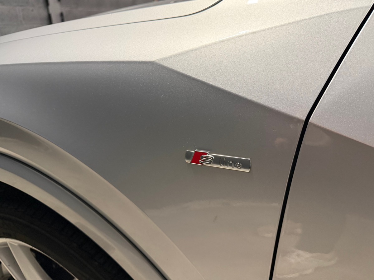 Audi Q2 35 tdi S Line Quattro Cock Pit / Caméra de Recul / Suivi Audi