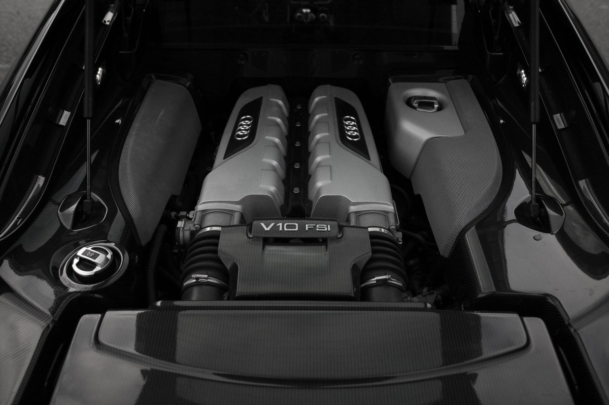 Audi R8 V10 5.2 FSi Quattro R-Tronic 525 cv Pack Carbone