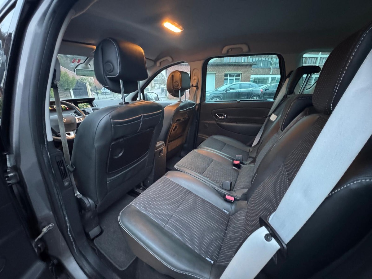 RENAULT Scenic 1.5 dCI 110cv Bose - Garantie