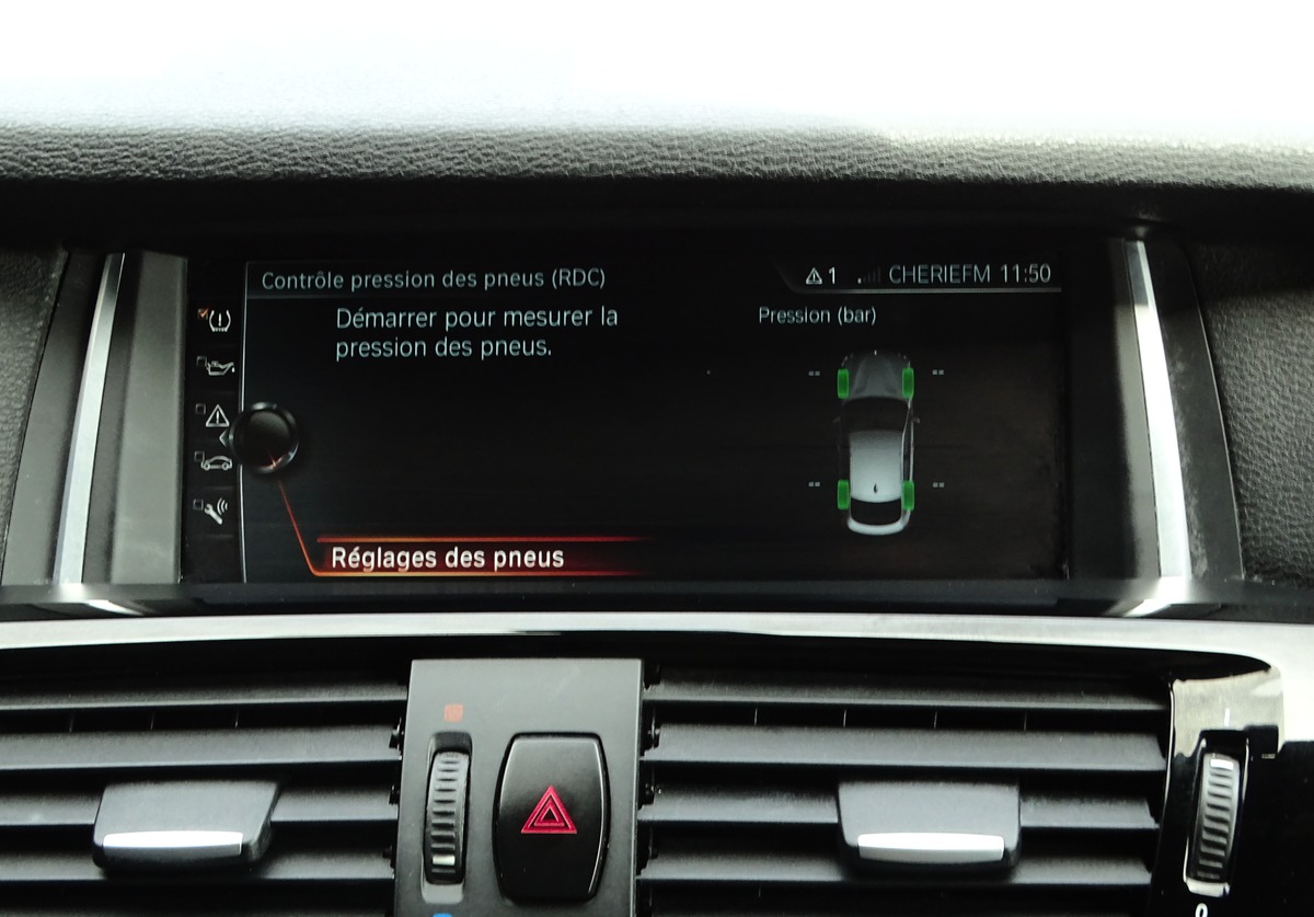 Bmw X4 II (F26) XDRIVE20D 190 Ch M SPORT BVA8 / Caméra 360° / Sièges chauffants / Pack Black / Leds