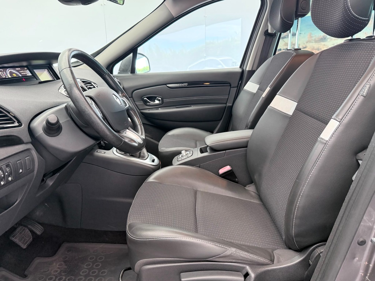 RENAULT Scenic 1.5 DCI 110 DYNAMIQUE EDC ( bva )