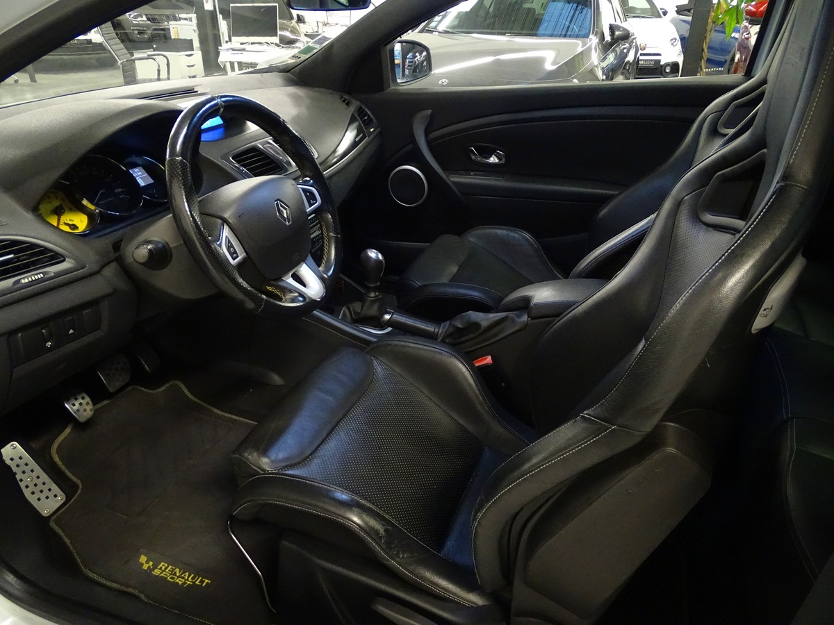 RENAULT Megane Coupé III (D95) 2.0T 265ch RS TROPHY