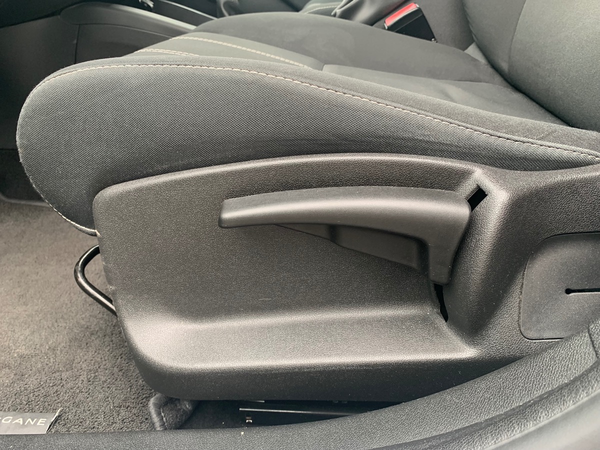 RENAULT Megane Estate 110 ch | Business | GPS | Régulateur de vitesse | Radar de recul | Bluetooth