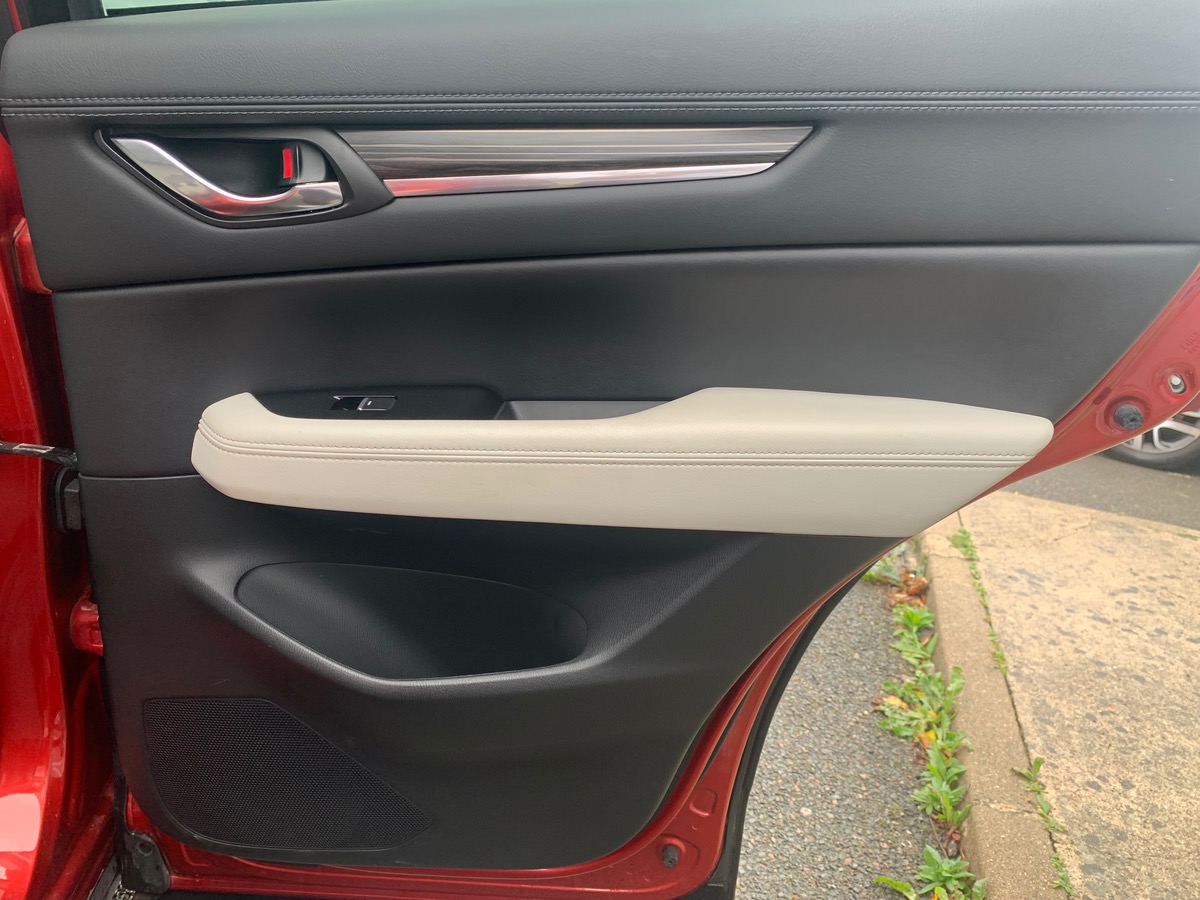 Mazda CX-5 150 ch | Signature | Cuir Pure-White | Affichage tête haute | Caméra de recul |Jantes Alu