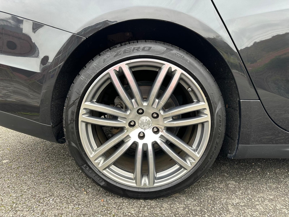 Maserati Ghibli 3.0 V6 diesel 275CV