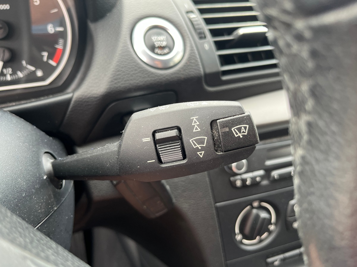 Bmw 116 I 122ch, SIEGES CHAUFFANT