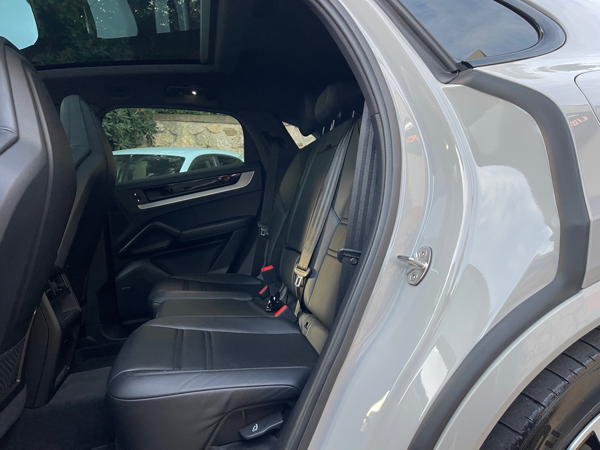 Porsche Cayenne Coupé E hybrid 3.0 i V6 470 304 CV / Echappement Sport / Jantes Spyder/ Pack Chrono
