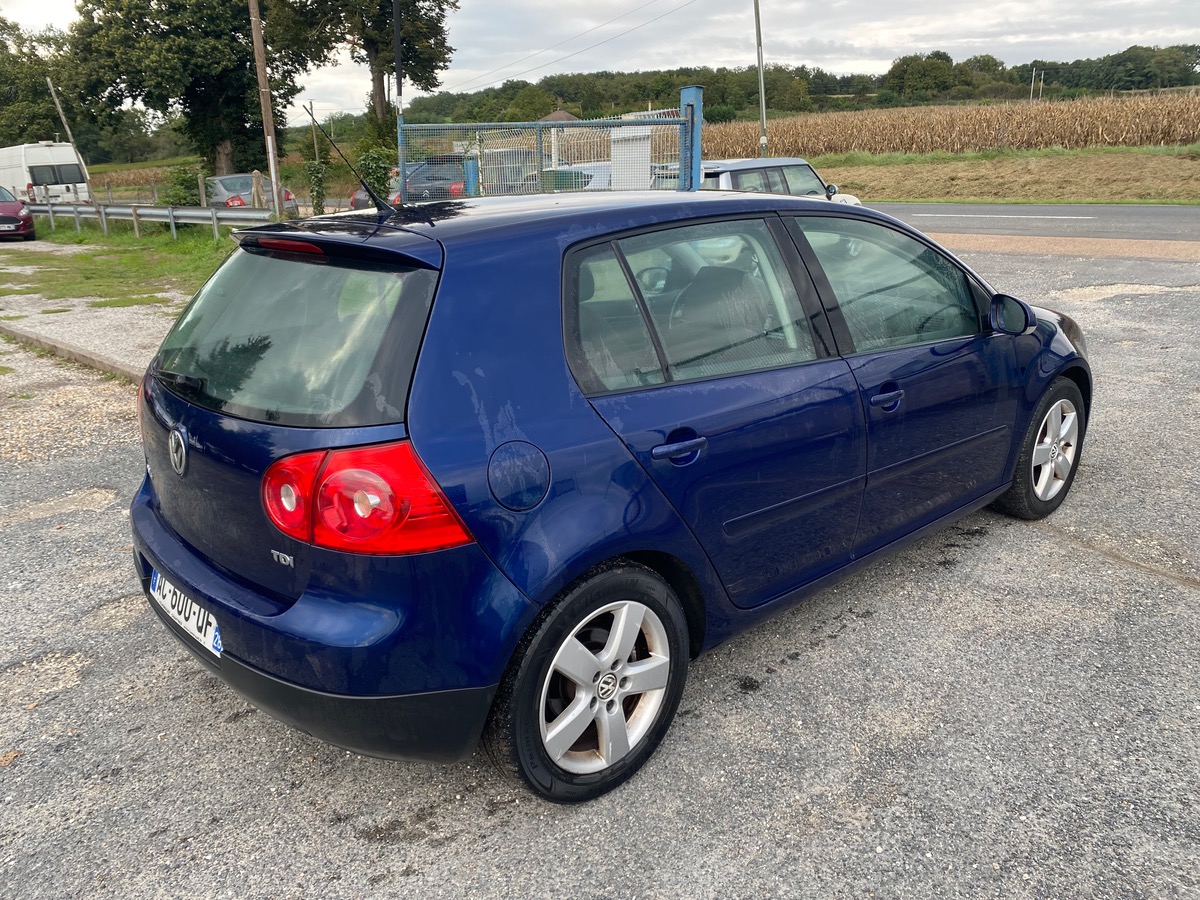 Volkswagen Golf v 1.9 tdi 105cv GT 246000km