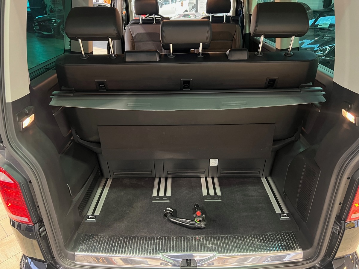 Volkswagen Multivan TRANSPORTER T6 2.0 TDi 204 GENERATION SIX DS7 7 PLACES