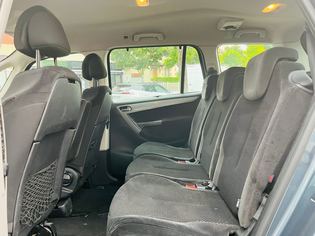 Citroën C4 Grand Picasso 1-  1.6 HDi 109ch bva / reprise