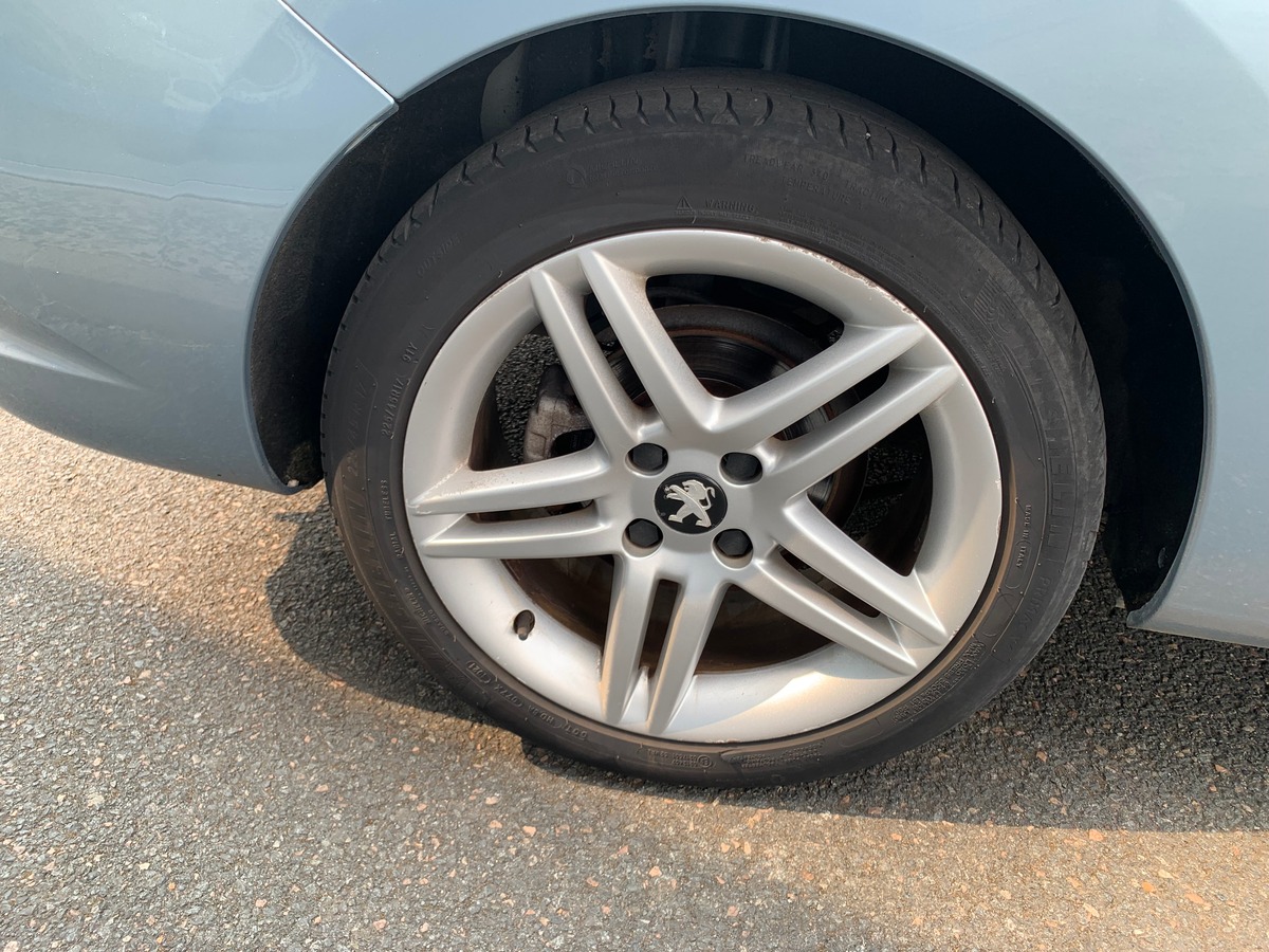Peugeot 308 CC 163 chevaux | Pack Sport | Climatisation | Régulateur de vitesse | Roue de secours
