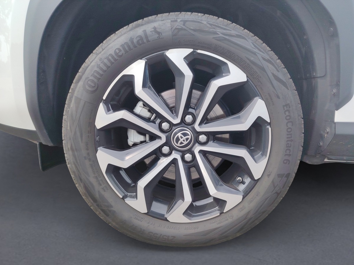 Toyota Yaris Cross DESIGN PACK CARGO