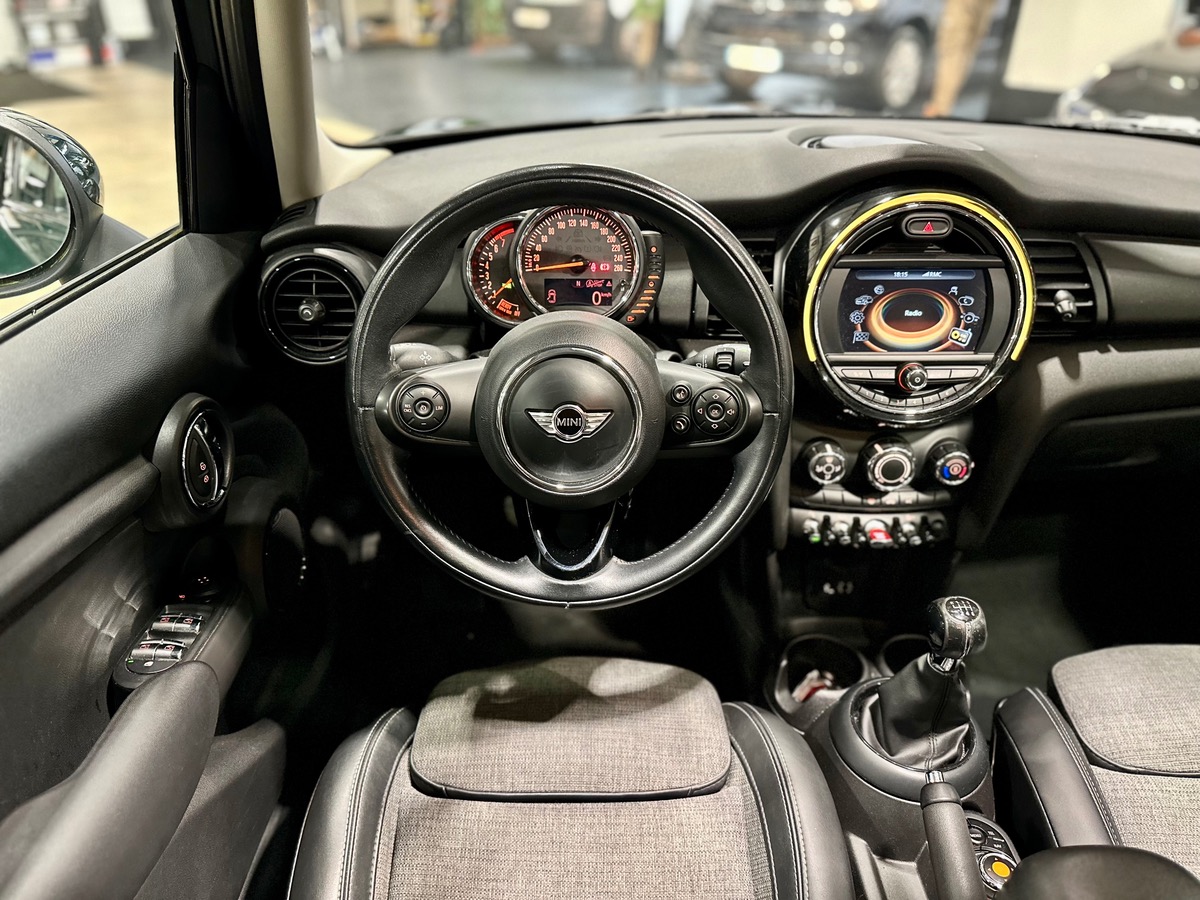 Mini Mini III (F55) One 1.2 102 Edition Shoreditch 5P b