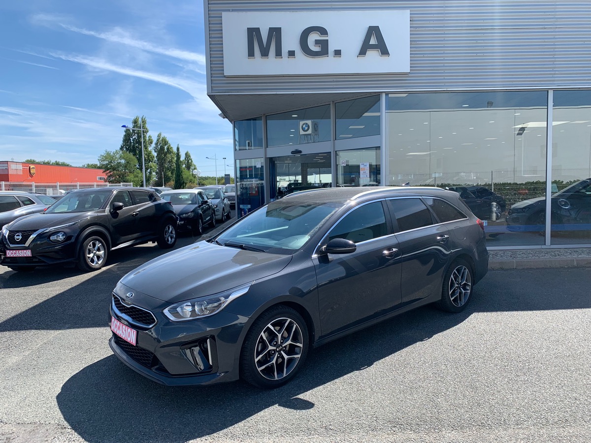 Kia Ceed 160 ch | SW GT LINE | Boîte automatique | GPS | Caméra de recul | Système d'accès sans clé