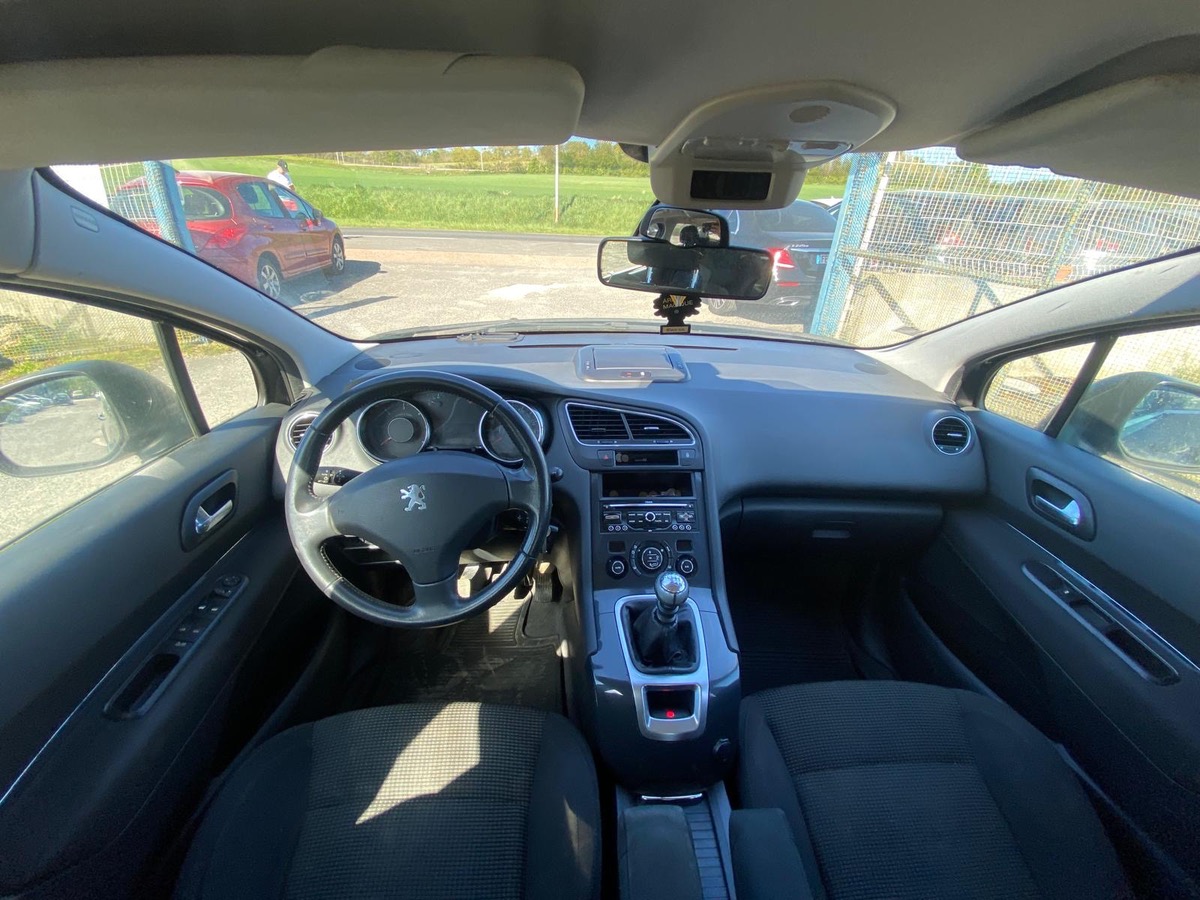Peugeot 5008 1.6 hdi 112cv 7 places