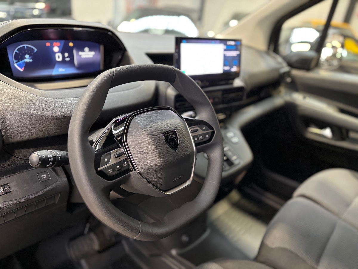 Peugeot Partner HDI 130 EAT8 PACK PREMIUM CONNECT NEUF 0KM TVA IK