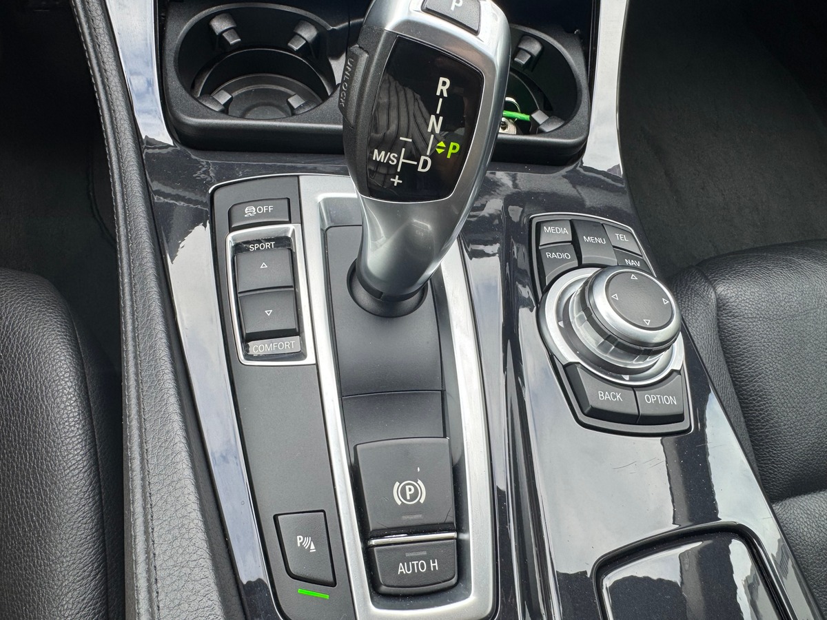 Bmw Série 5 245 ch | Luxury | GPS | Cuir | Régulateur vitesse | Sièges avant et arrière chauffants