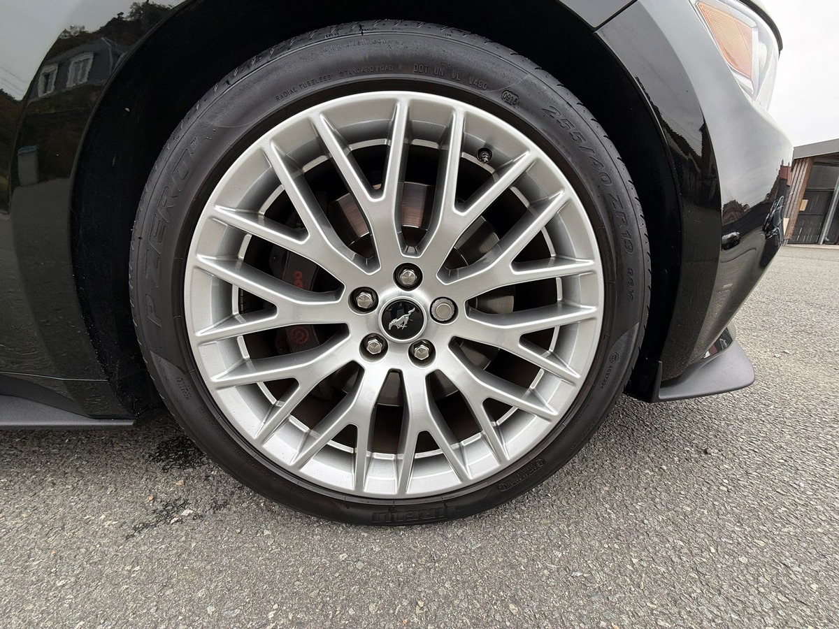 Ford Mustang Convertible GT V8 5.0L / ORIGINE FRANCE / REVISEE