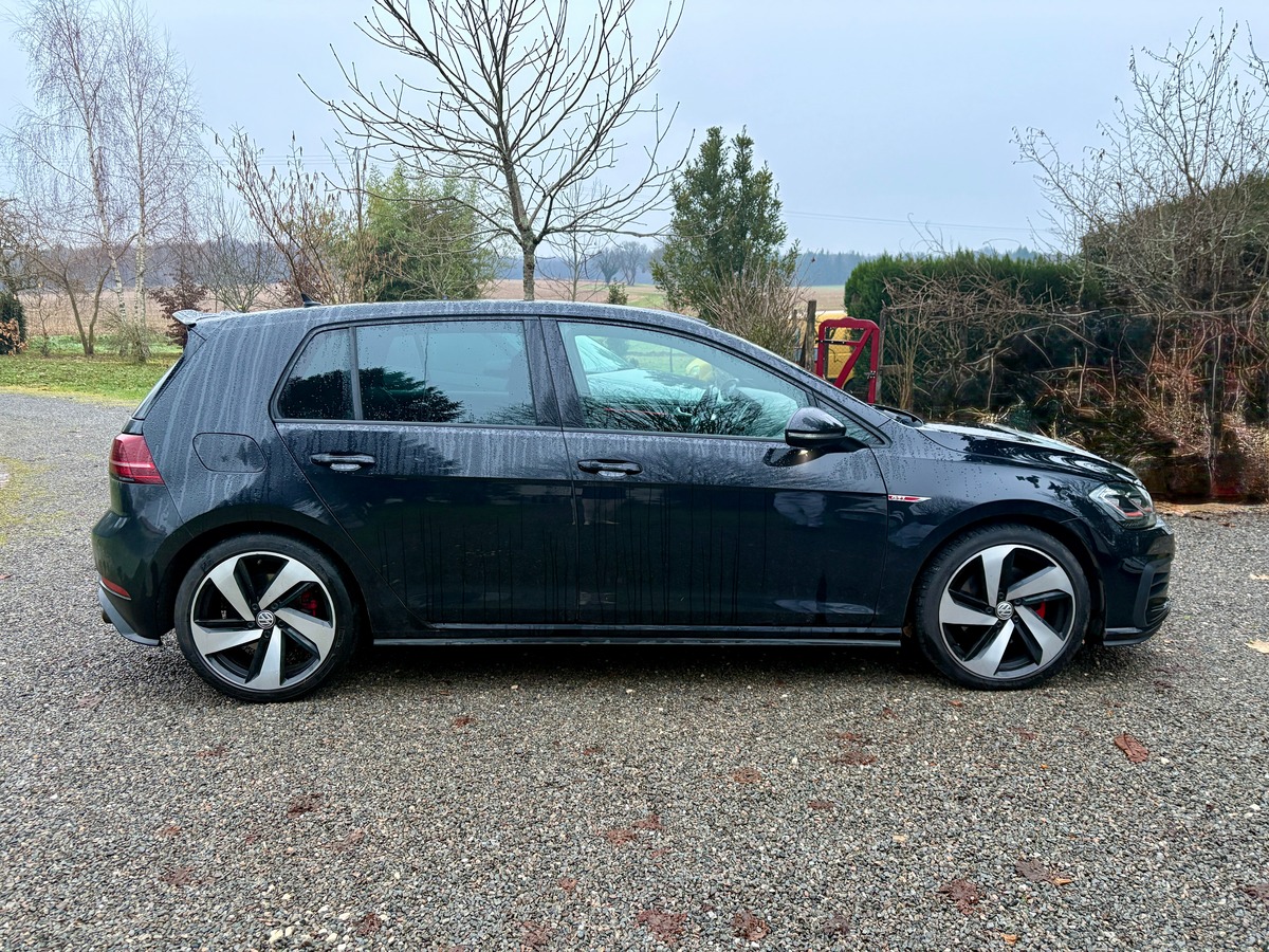 Volkswagen Golf 7 GTI 230CH Perfomance