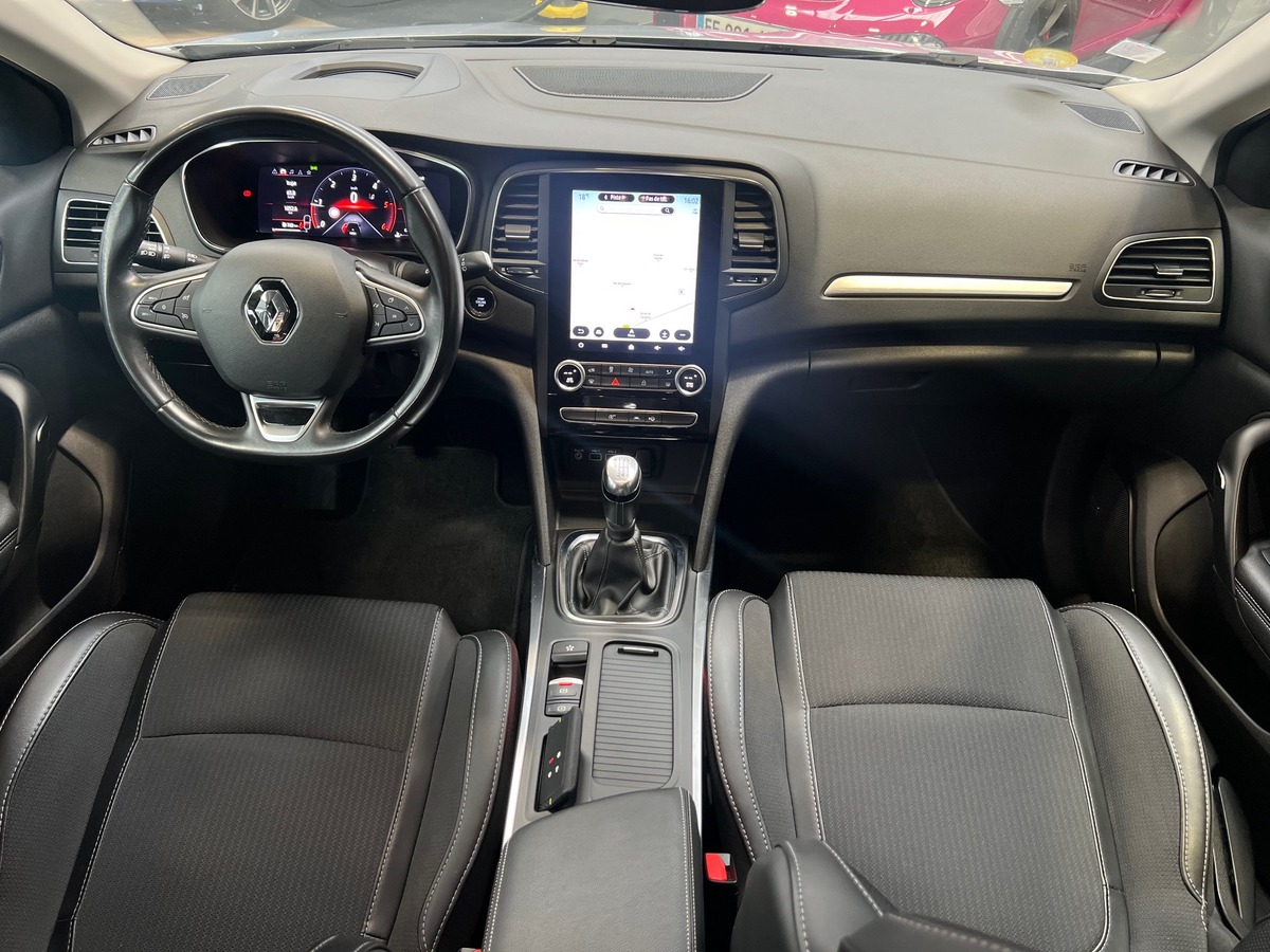 RENAULT Megane IV 1.5 BLUE DCI 115 INTENS /BOSE/HUD/
