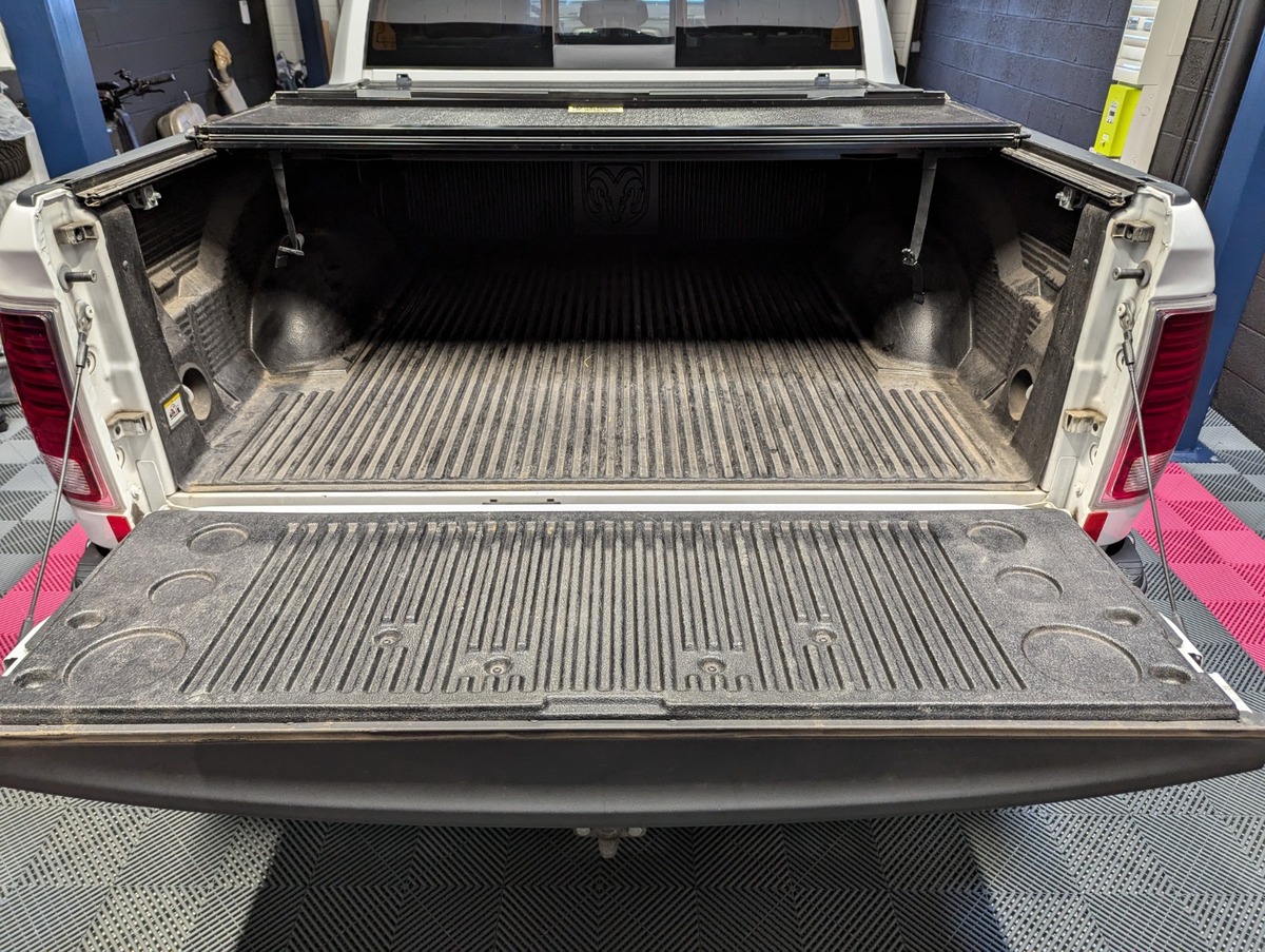 Dodge 1500 RAM Ram 1500 Laramie PAS DE MALUS