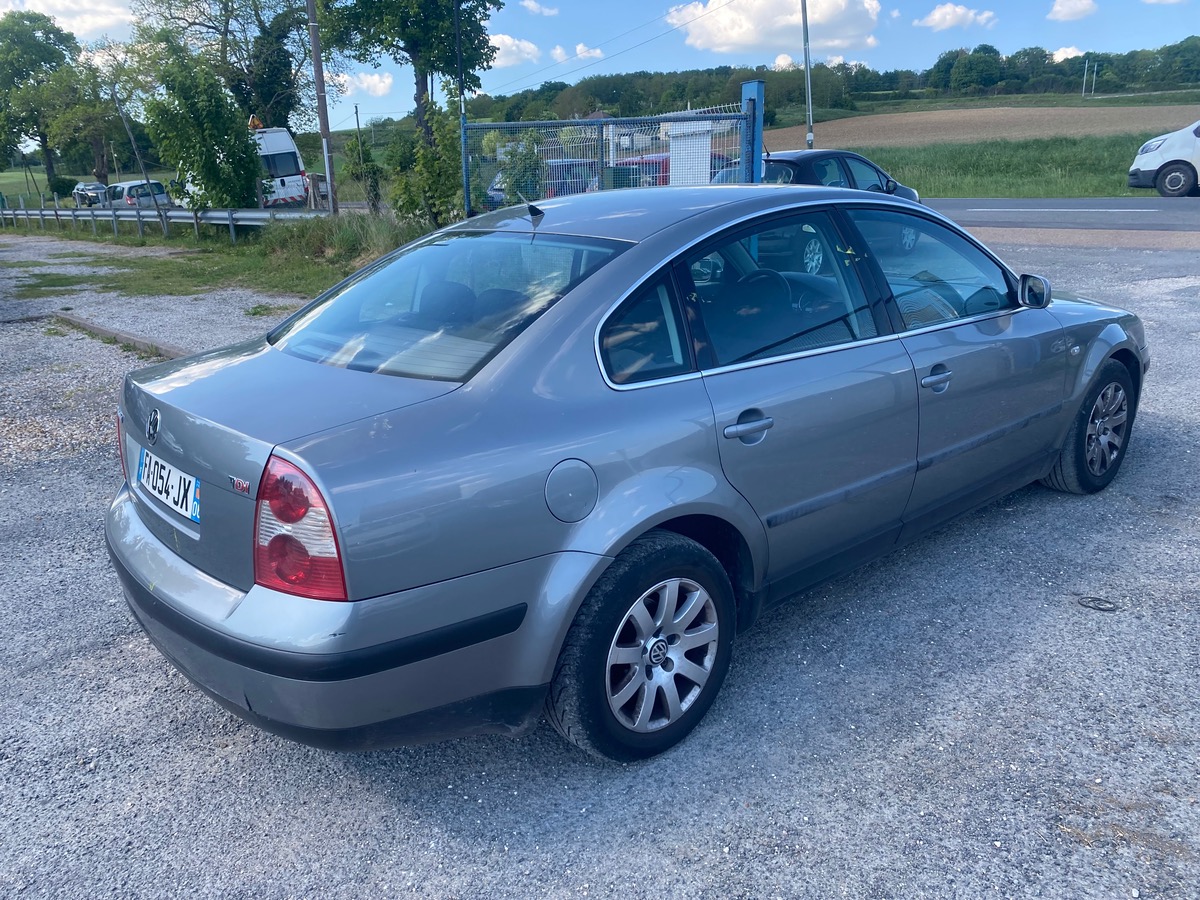 Volkswagen Passat 1.9 TDI 130cv 04/2001 boite 6 vitesse 