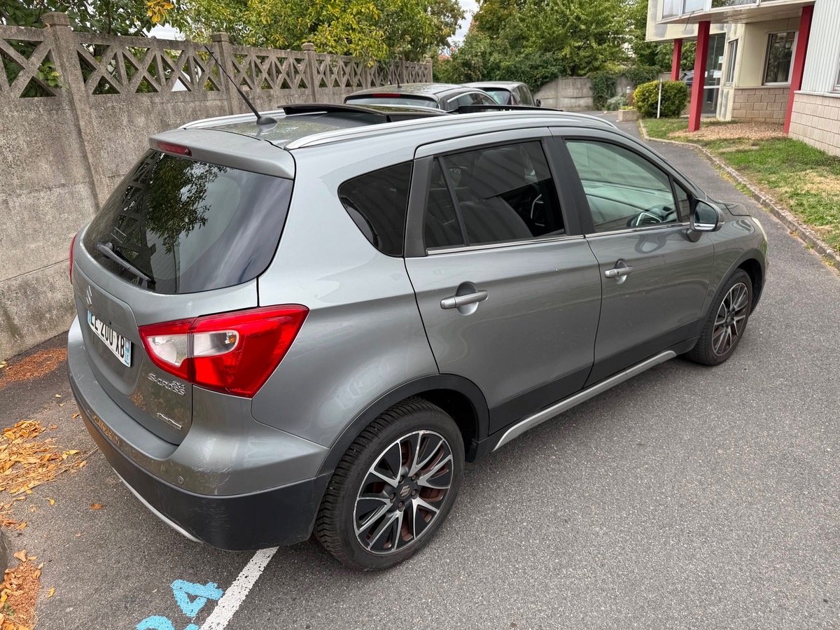 Suzuki S-Cross Pack SE 1.6 DDIS 120 CV garantie 6 mois