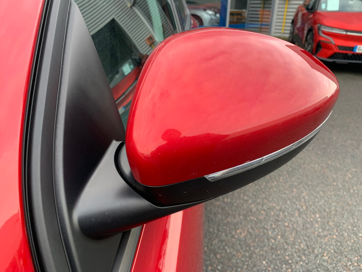 Peugeot 308 100 ch | Pack Attelage | Régulateur vitesse | Jantes Alu | Radar stationnement arriére