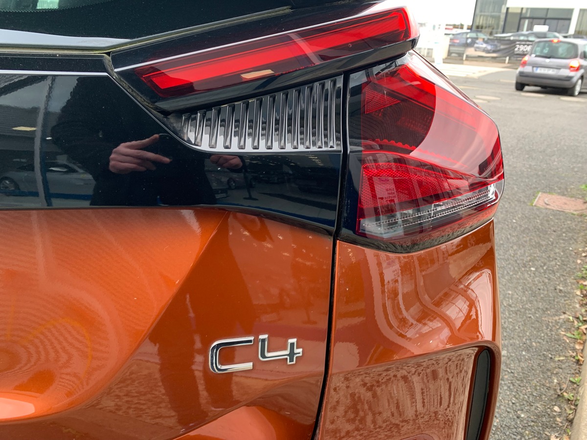 Citroën C4 100 ch | Feel | Connect Nav | Apple carplay Android auto | Radar de stationnement arriére
