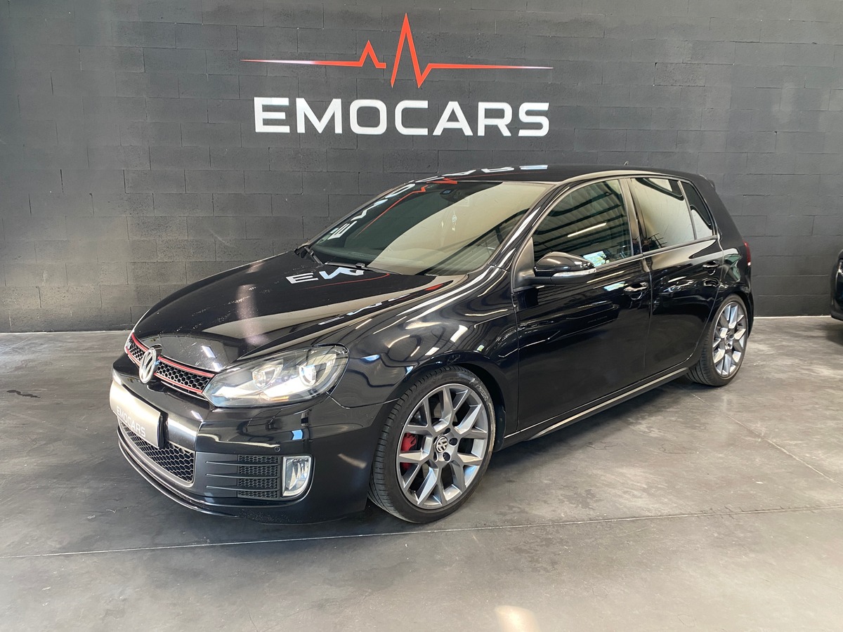 Volkswagen Golf GTi 210