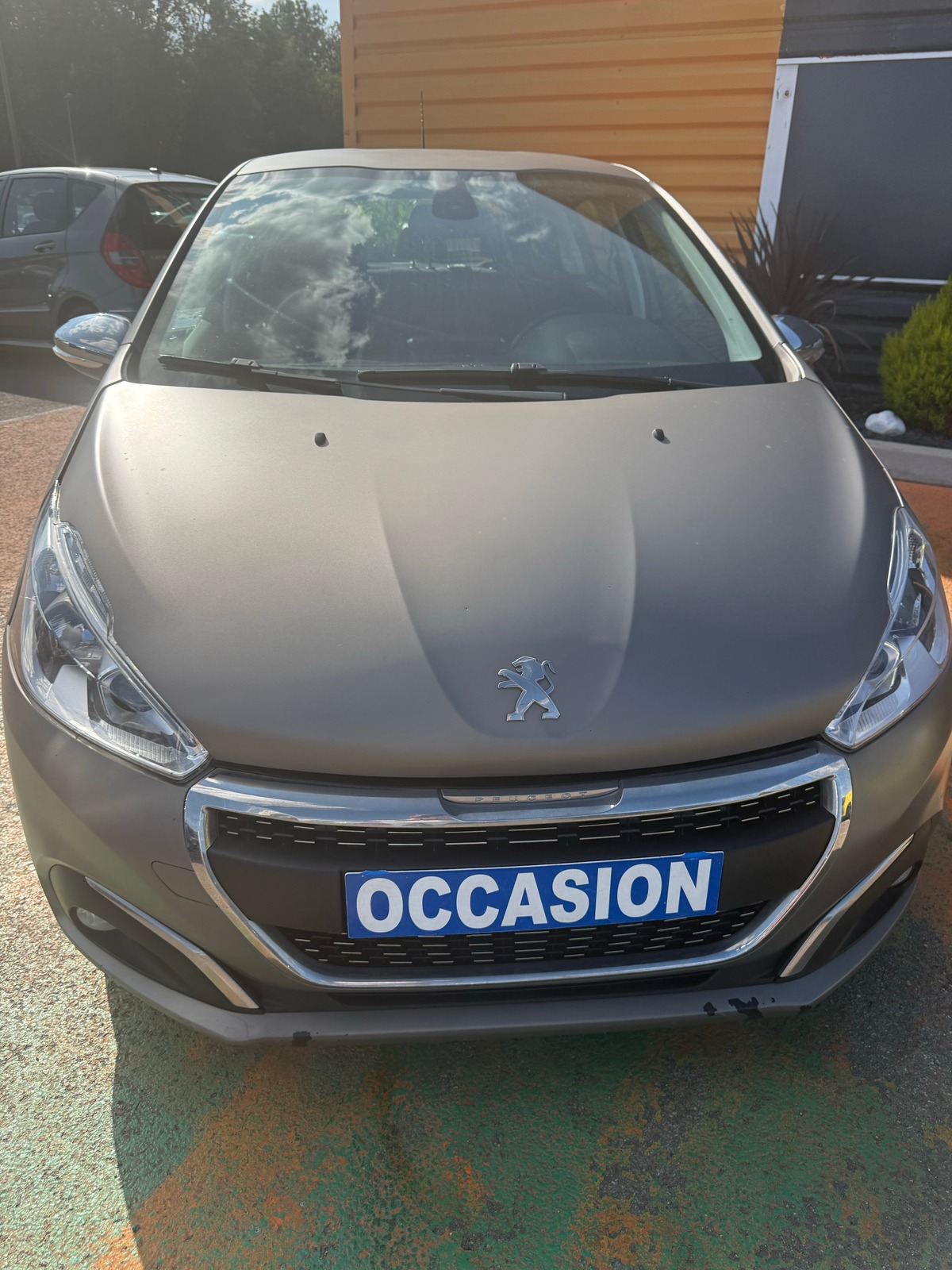 Peugeot 208 1.6 BLUEHDI 100 CH