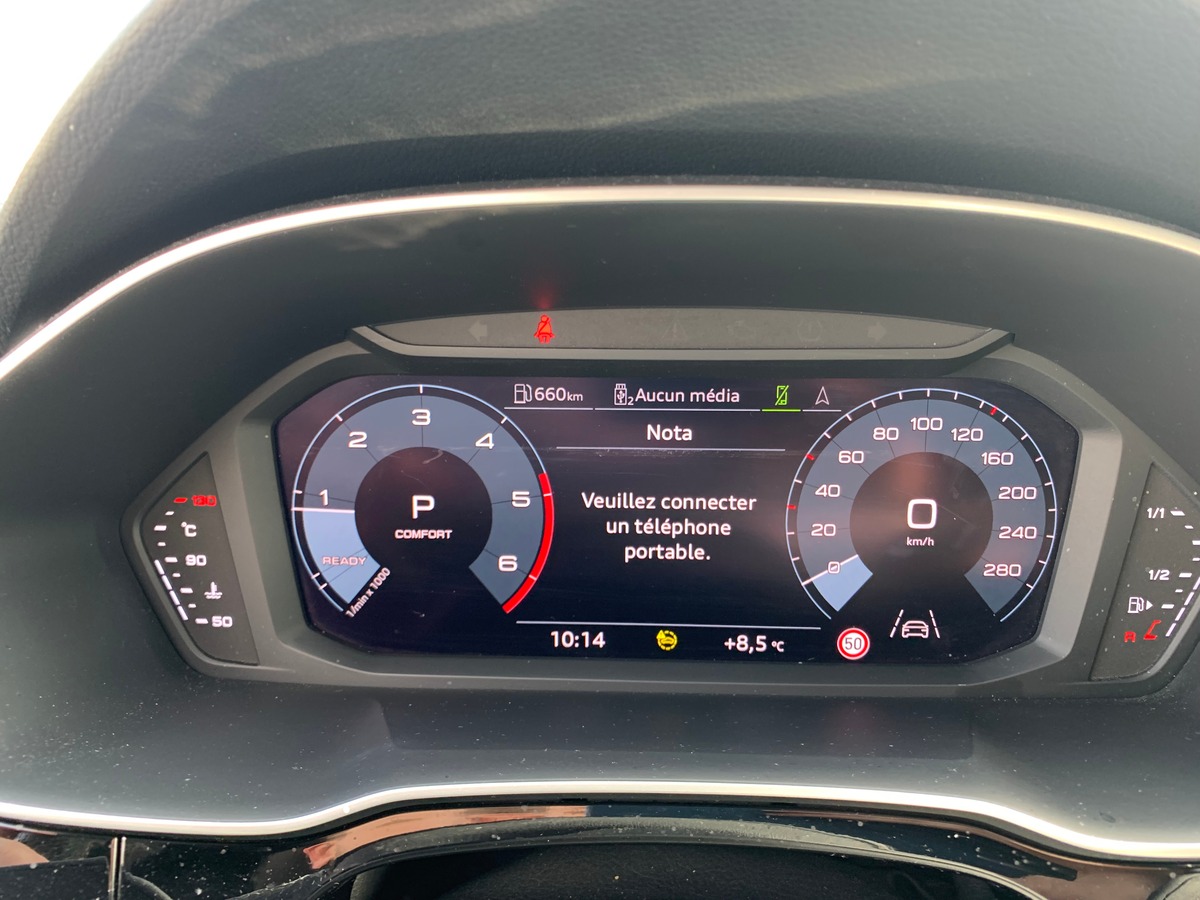 Audi Q3 Sportback 150 ch | S-Line | Caméra de recul | Apple car Play | Coffre assisté électriquement