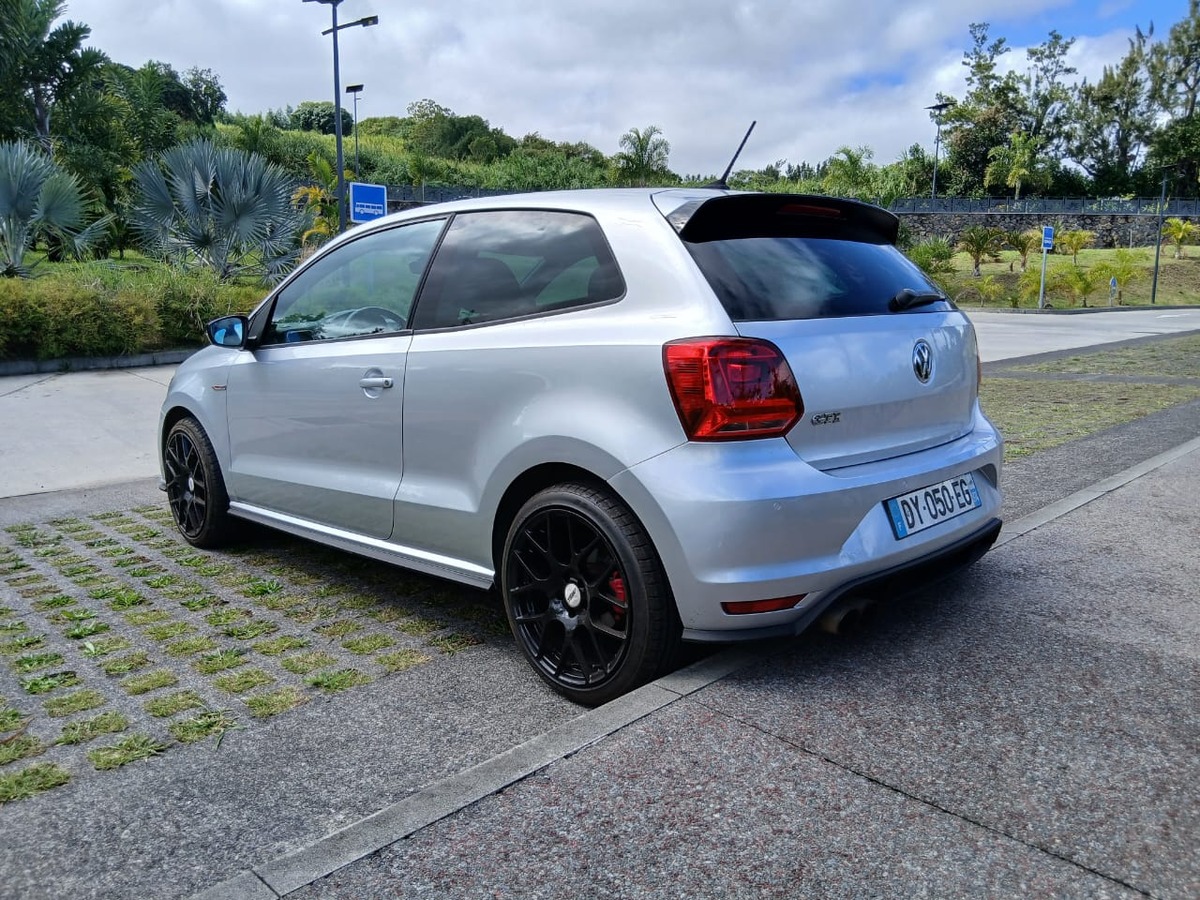 Volkswagen Polo V 1.8 GTI