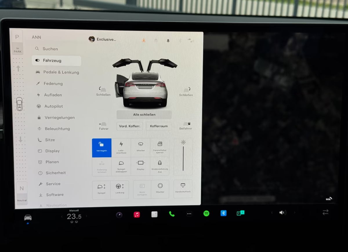 Tesla Model X Dual Motor Palladium/7 places/Pilote Automatique Amélioré/Attelage/TVA