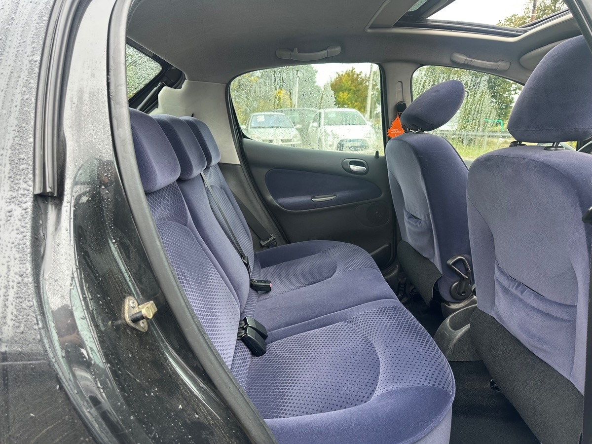 Peugeot 206 1.6 hdi 110cv sport trendy