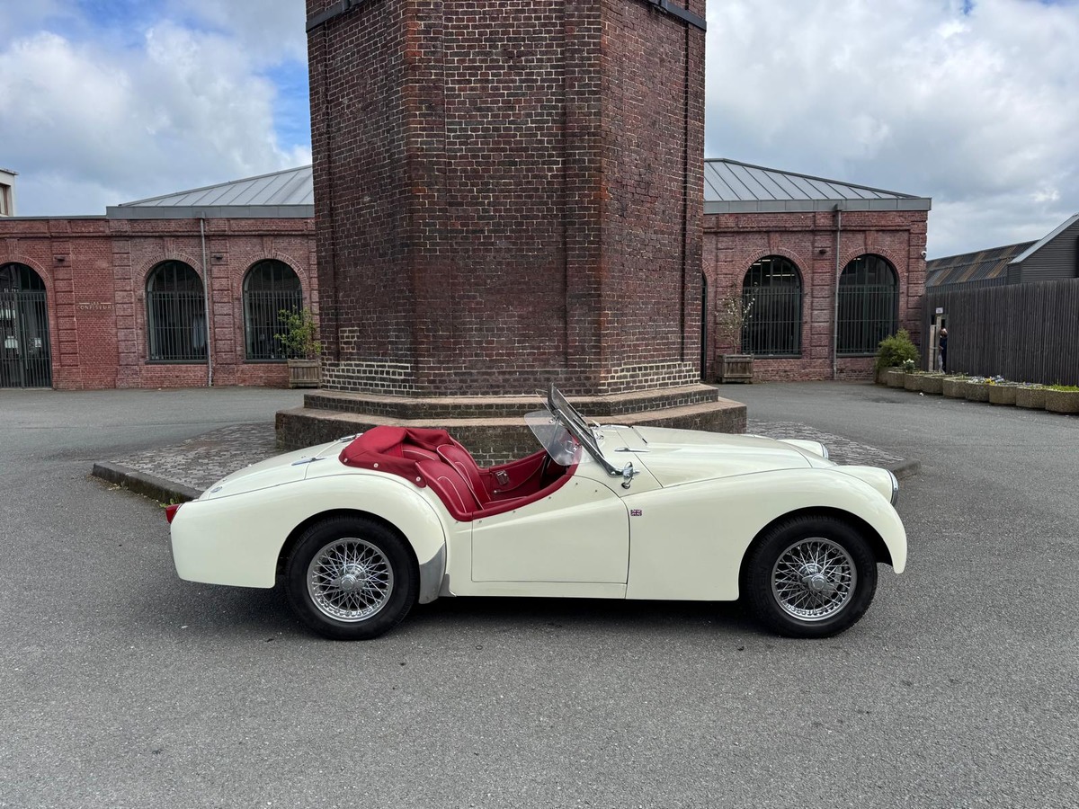 Triumph TR 3 "Petite bouche" 2.0 100cv 1957