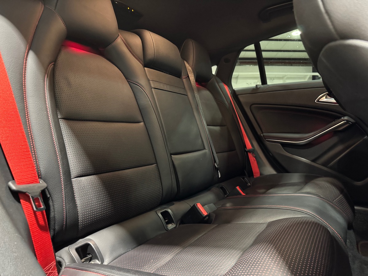 Mercedes Benz CLA Shooting Brake Phase 2 45 AMG 2.0 Turbo 4MATIC 7G-DCT 381cv TO/HARMAN/PACK AÉRO A