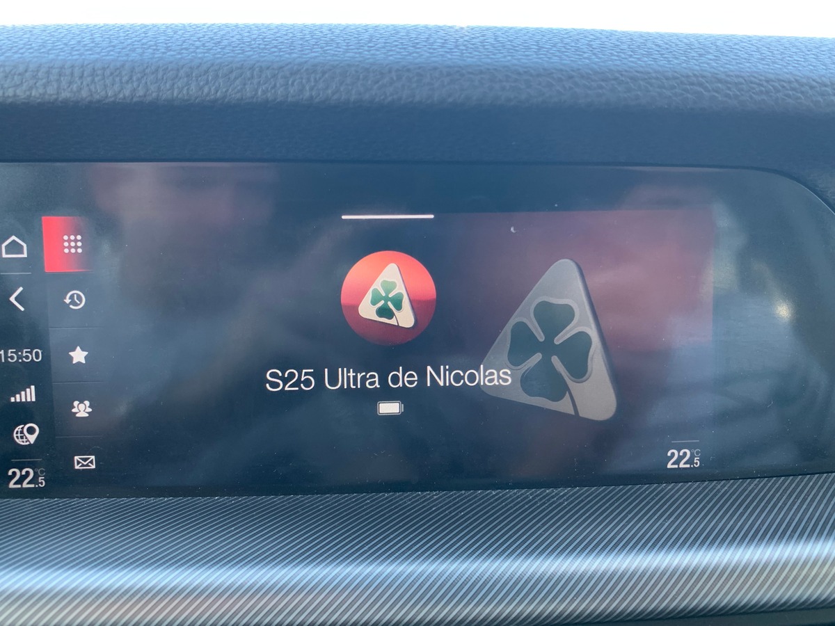 Alfa Romeo Stelvio 190 ch | Sprint | Caméra recul | Apple car Play | Coffre assisté électriquement