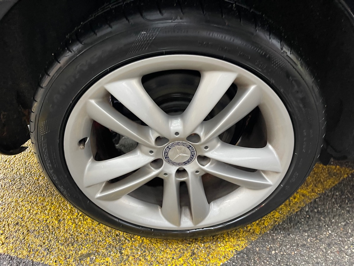 Mercedes Benz CLK Cabriolet 320 CDI 3.0 V6 224 CV / Avant Garde / Intérieur Cuir / GPS / Radar