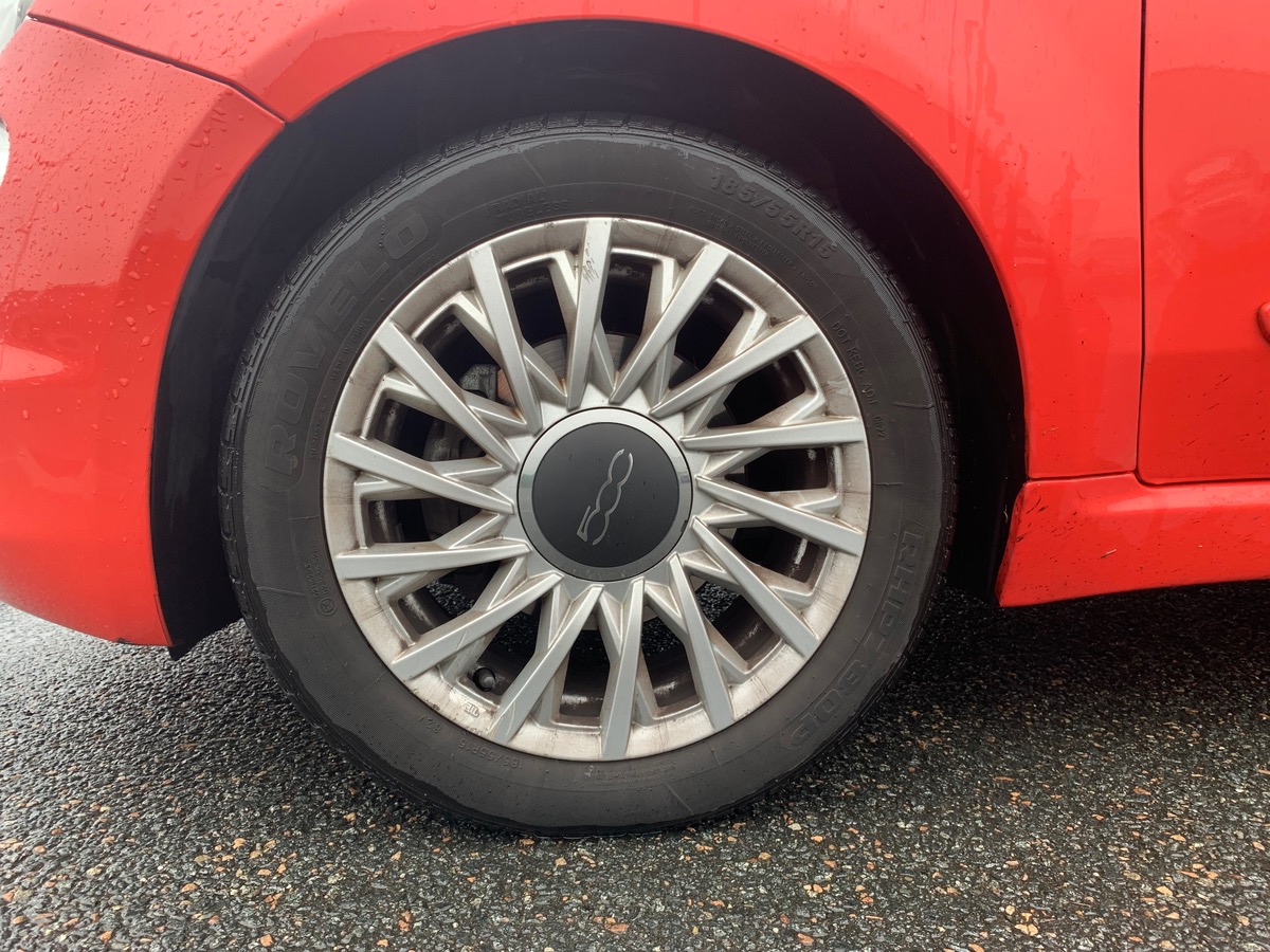 Fiat 500 85 ch | LOUNGE | Uconnect Radio 5" NAV LIVE | Radar de stationnement AR | Toit panoramique