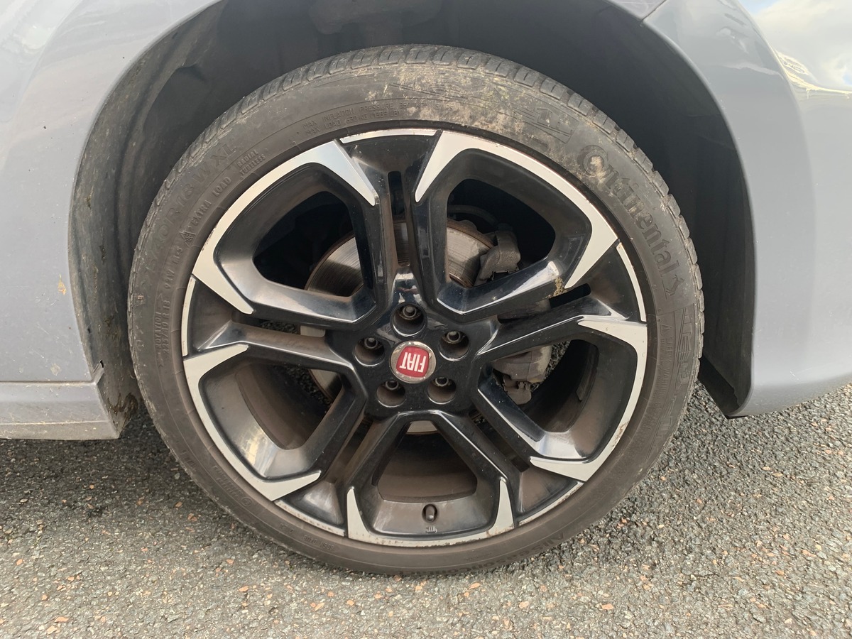 Fiat Tipo 120 ch | Ballon Or | Apple car play | Régulateur vitesse adaptatif | Siéges chauffants