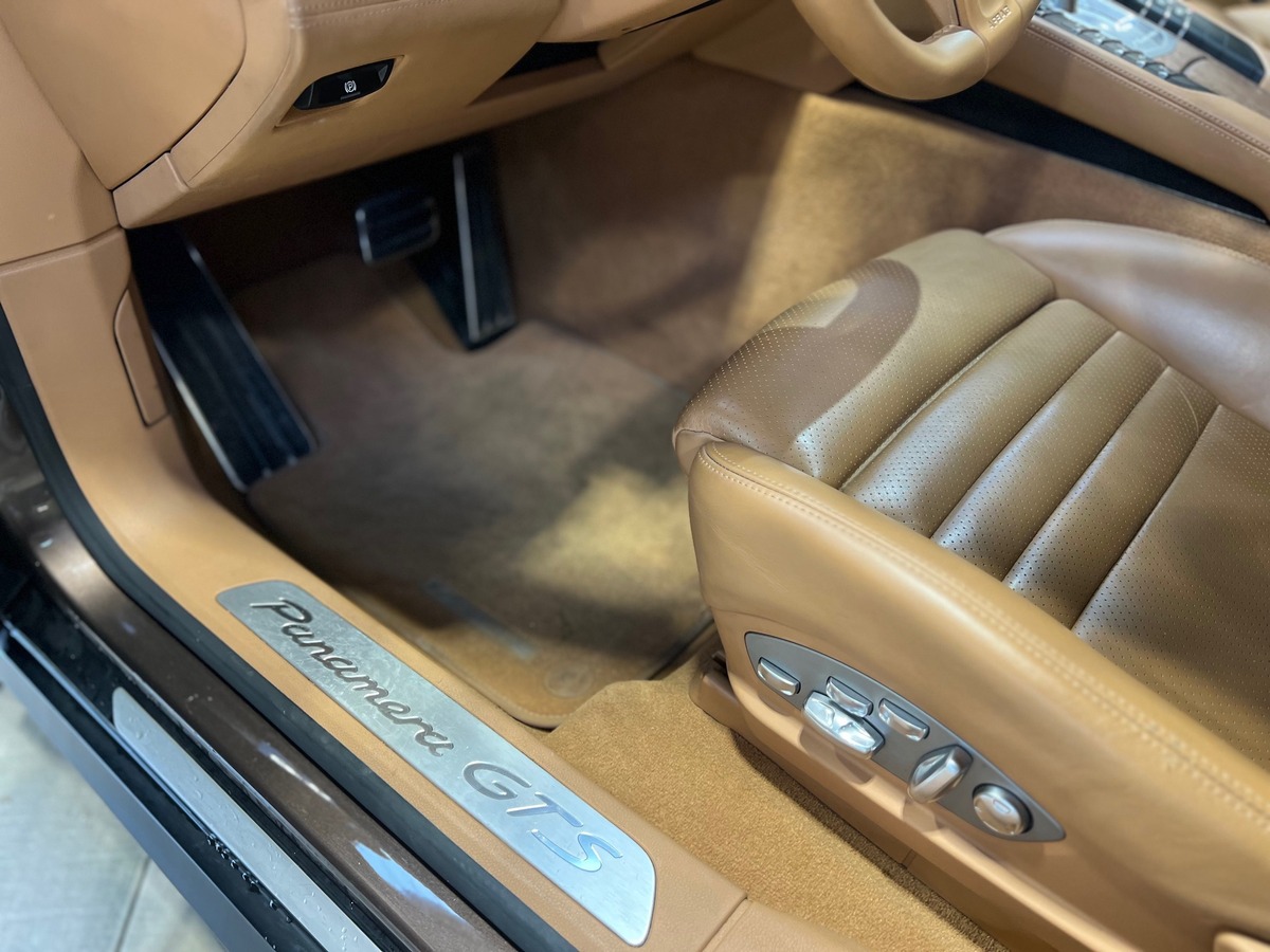Porsche Panamera (2) GTS 4.8 V8 440 cv PDK (Fr + suivi complet)