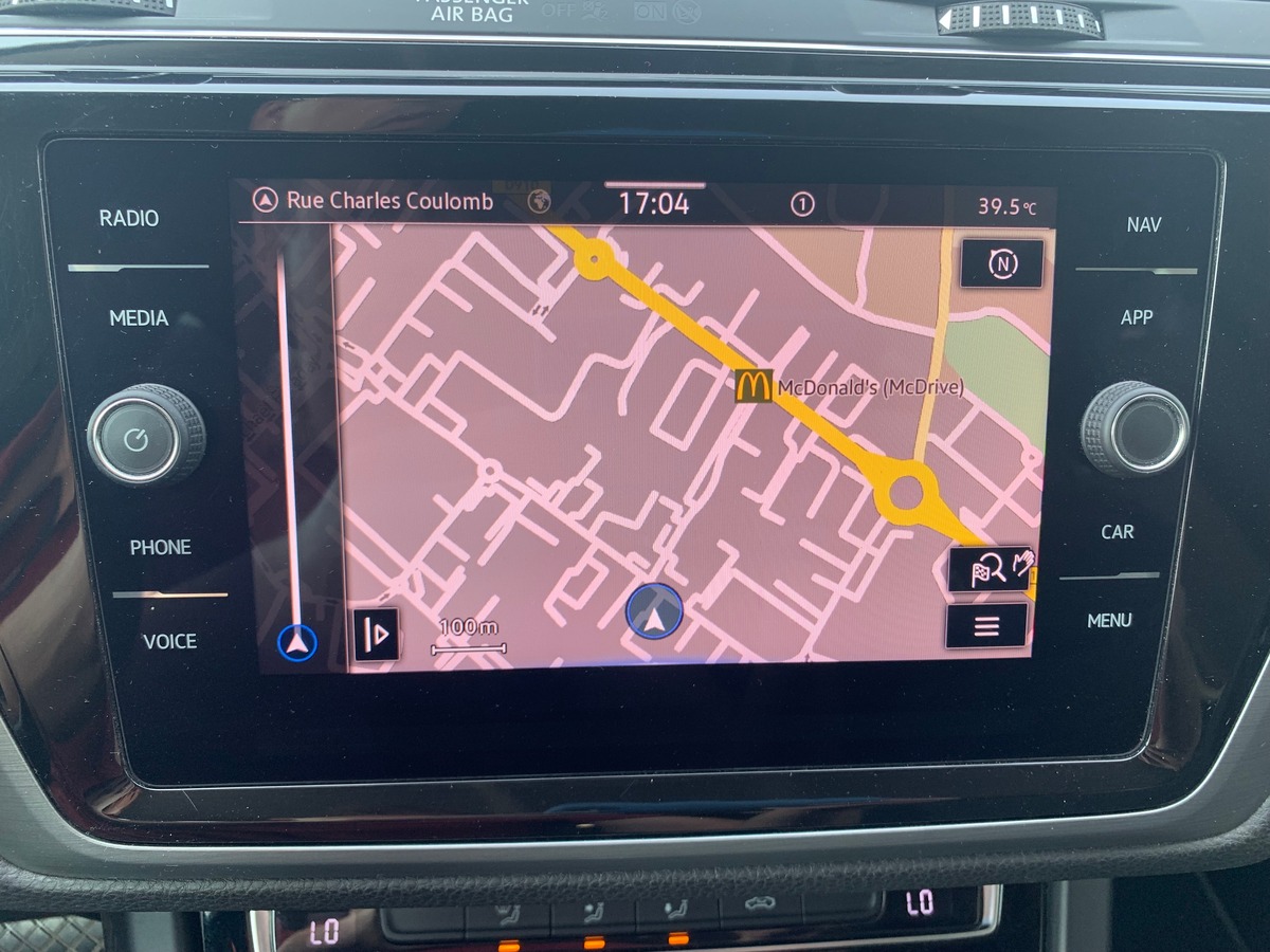 Volkswagen Touran 150 ch | Lounge business | Caméra de recul | Régulateur vitesse | Apple car Play