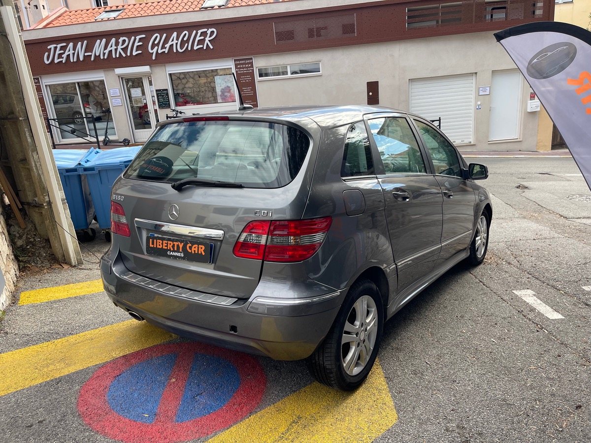 Mercedes Benz CLASSE B 180 CDI 2.0 109 CV  Phase 2 / Boite Auto / Km réel / 5 Portes / CLIM
