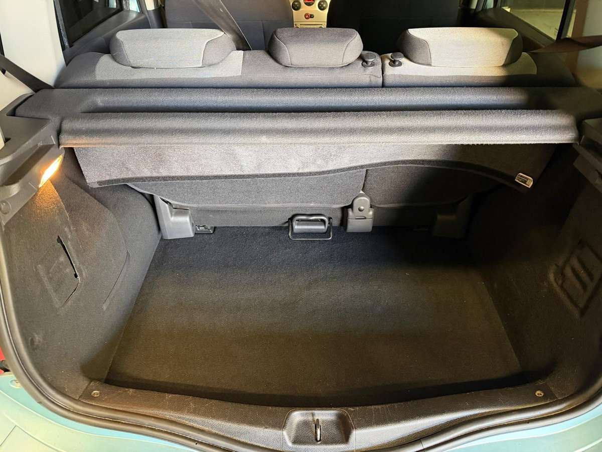 RENAULT Modus 1.5 DCI 86 CH KIT DISTRIBUTION A JOUR