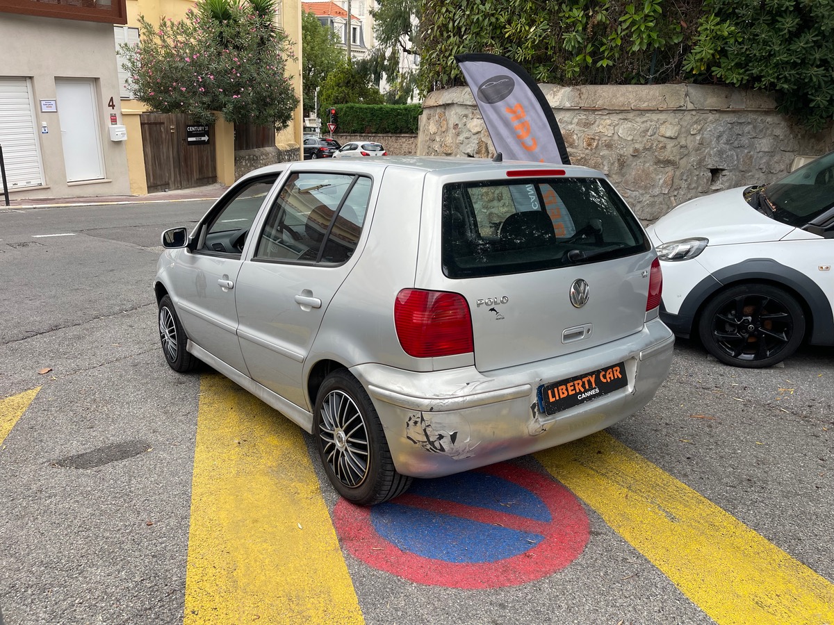 Volkswagen Polo 1.4 i 75 CV Phase 2 / Boîte auto / KM Réel / Clim / 5 Portes
