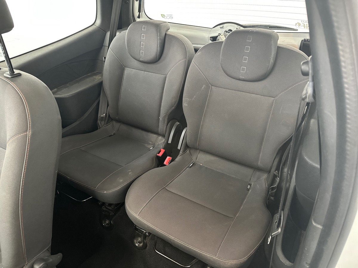 RENAULT Twingo II 1.2 16V 75 DYNAMIQUE / Toit ouvrant / garantie 12 mois