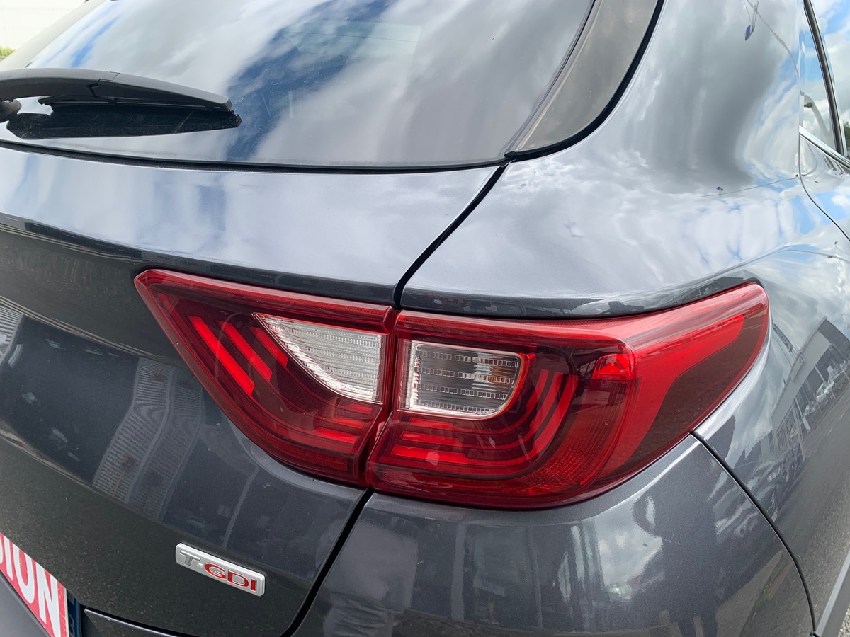 Kia Stonic PREMIUM  | Caméra de recul | Climatisation automatique | Régulateur de vitesse