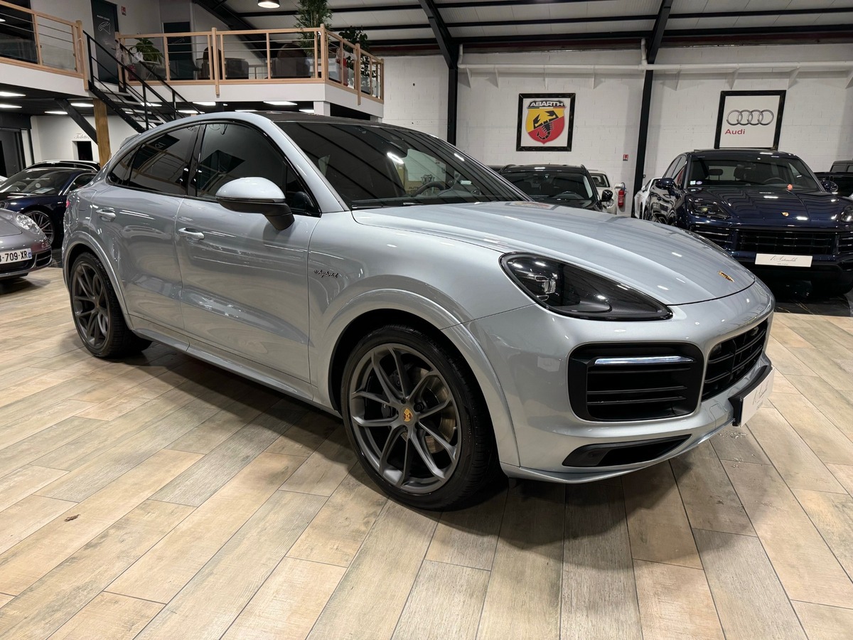 Porsche Cayenne Coupé E-HYBRID 3.0 V6 462 cv  PACK SPORT FULL CARBONE/GT DESIGN/PACK CHRONO+  FR V
